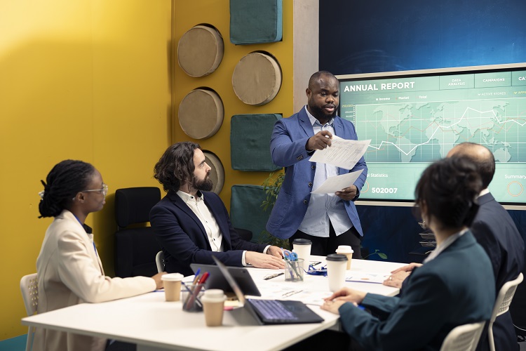corporate employees review transactional info to improve customer satisfaction